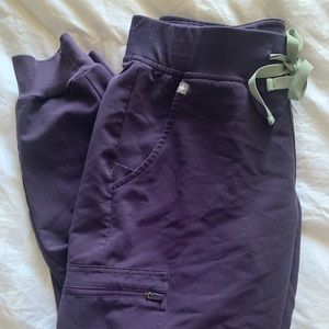 Limited edition eggplant figs in jogger style size small petite